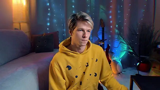 Breston Sweet online show from 03-29-26, 07:26