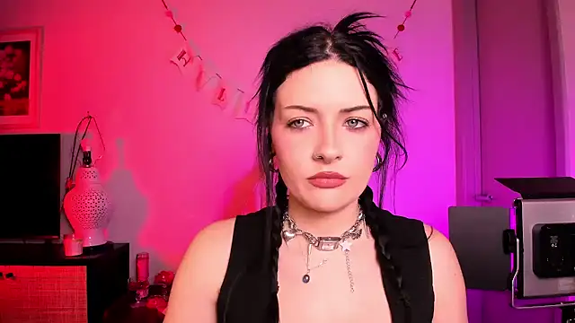 MelroseStrip online show from 01-15-26, 09:29