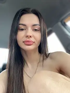 PrincessaHill  online show from 04-02-26, 05:58
