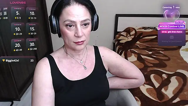 Snapshot of BelovedLady chatting on 03-22-25, 10:26 BelovedLady online show from 03-22-25, 10:26