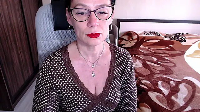 Snapshot of BelovedLady chatting on 03-08-25, 05:07 BelovedLady online show from 03-08-25, 05:07
