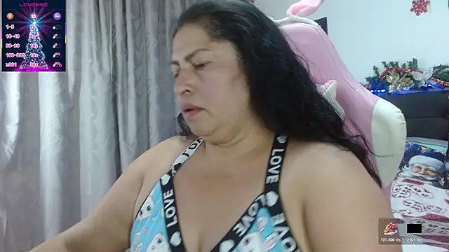 Keyla01  online show from 12-18-25, 04:22