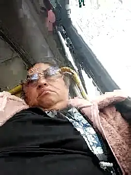 Keyla01  online show from 01-13-26, 05:28