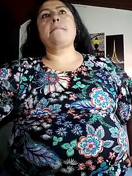 Snapshot of Keyla01_ chatting on 04-16-26, 05:36 Keyla01 online show from 04-16-26, 05:36