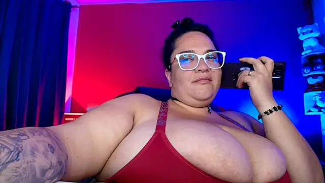 lulubigtitts1 online show from 02-28-26, 04:01