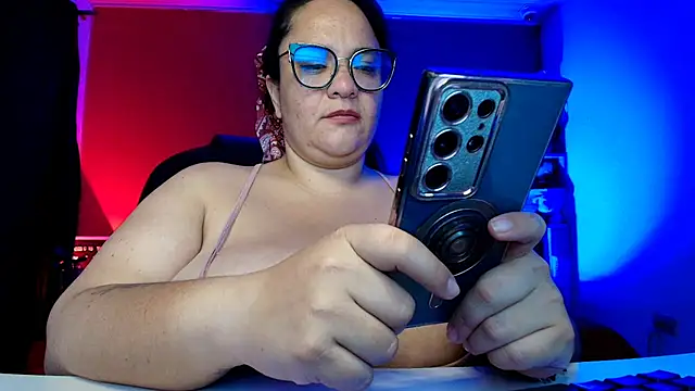 lulubigtitts1 online show from 10-05-25, 02:35