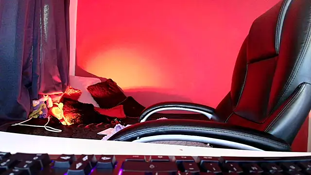 lulubigtitts1 online show from 04-08-26, 03:13