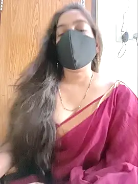Snapshot of yoursana- chatting on 04-28-26, 04:39 yoursana- online show from 04-28-26, 04:39