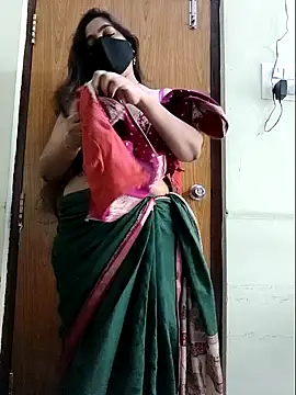 Snapshot of yoursana- chatting on 04-27-26, 03:48 yoursana- online show from 04-27-26, 03:48