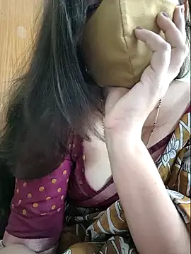 Snapshot of yoursana- chatting on 07-19-26, 05:05 yoursana- online show from 07-19-26, 05:05