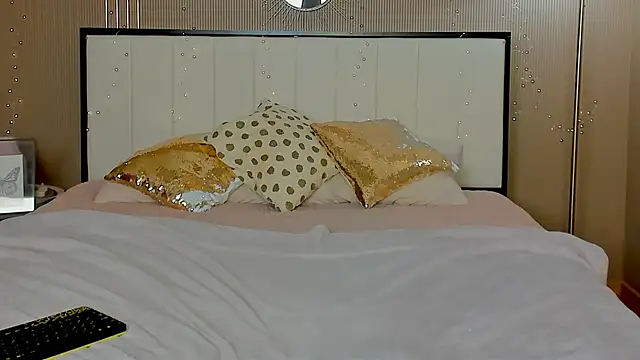 Snapshot of mailymilf chatting on 03-06-25, 02:51 mailymilf online show from 03-06-25, 02:51