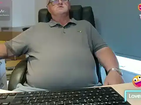 bigbadjon69 online show from 06-01-26, 03:33