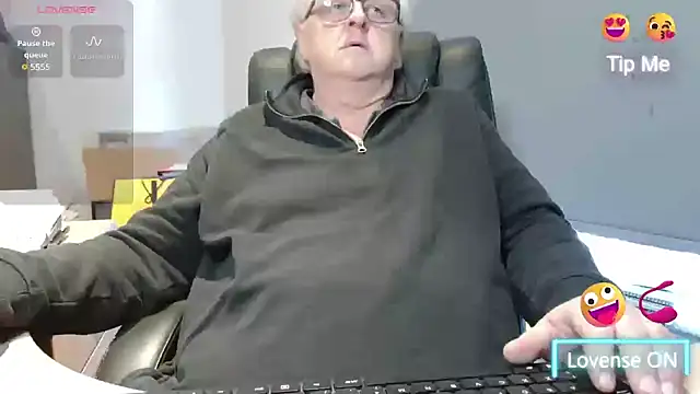 bigbadjon69 online show from 03-18-25, 02:17