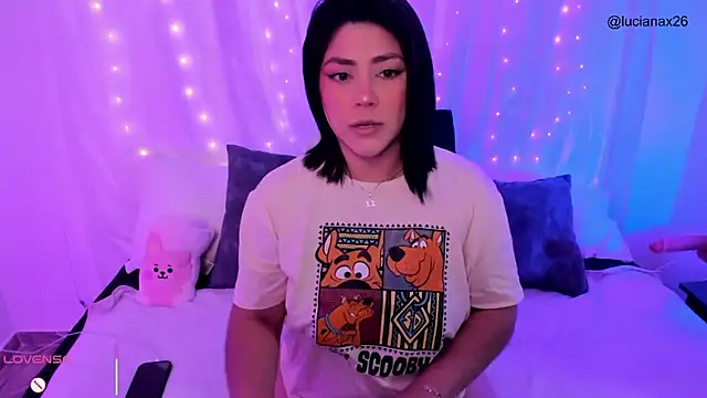 lucy26  online show from 11-02-25, 03:11