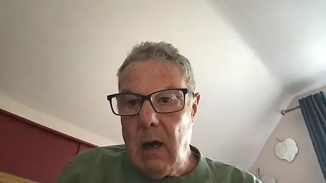 Snapshot of Oldpistolpete chatting on 03-14-25, 05:02 Oldpistolpete online show from 03-14-25, 05:02