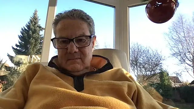 Oldpistolpete online show from 11-25-25, 10:04