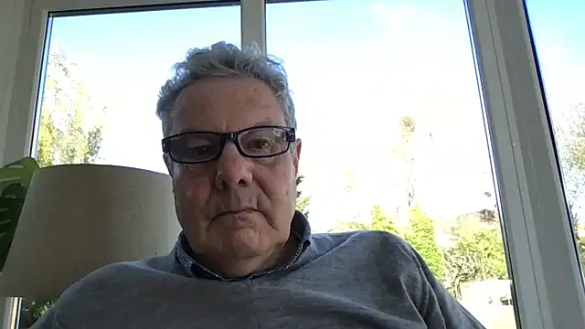 Snapshot of Oldpistolpete chatting on 04-05-26, 03:51 Oldpistolpete online show from 04-05-26, 03:51