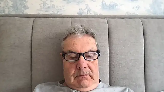 Snapshot of Oldpistolpete chatting on 03-30-26, 08:16 Oldpistolpete online show from 03-30-26, 08:16