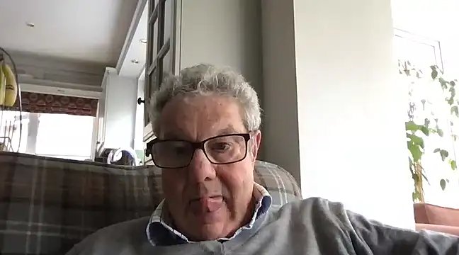 Snapshot of Oldpistolpete chatting on 03-02-25, 04:14 Oldpistolpete online show from 03-02-25, 04:14