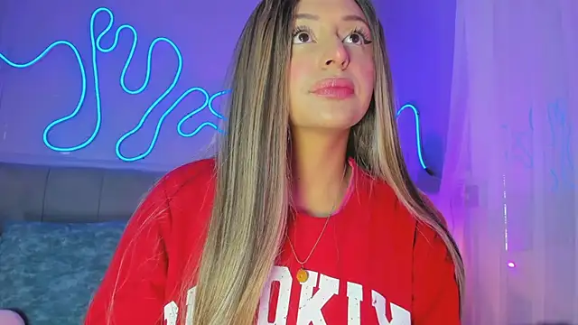 Snapshot of Sofly_s chatting on 02-28-26, 11:54 Sofly s online show from 02-28-26, 11:54