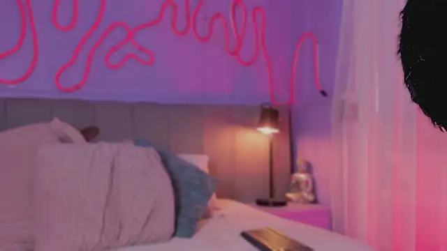 Sofly s online show from 10-22-25, 12:15