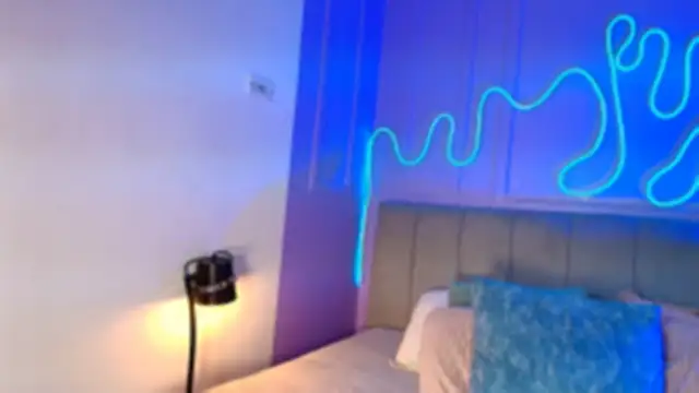 Sofly s online show from 03-30-26, 11:44