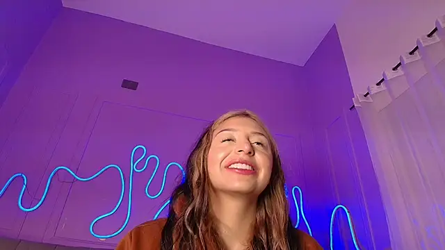 Sofly s online show from 03-12-26, 11:47