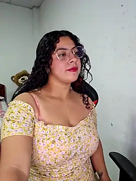 Mary pinkish online show from 11-18-25, 12:48