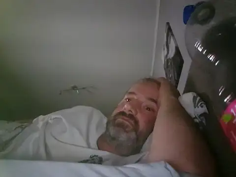 Snapshot of Paul10112 chatting on 11-04-25, 09:18 Paul10112 online show from 11-04-25, 09:18