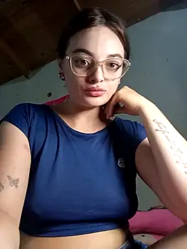 Emmacut online show from 03-21-26, 01:18