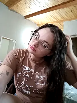 Emmacut online show from 11-23-25, 09:36