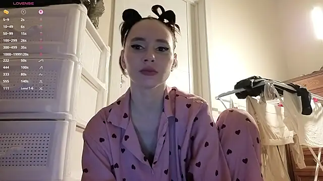 Crazy team  online show from 04-24-26, 05:04