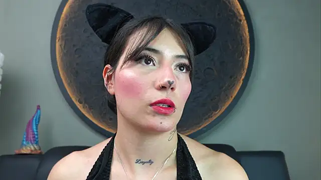 miss sharlotte18 online show from 10-27-25, 06:09