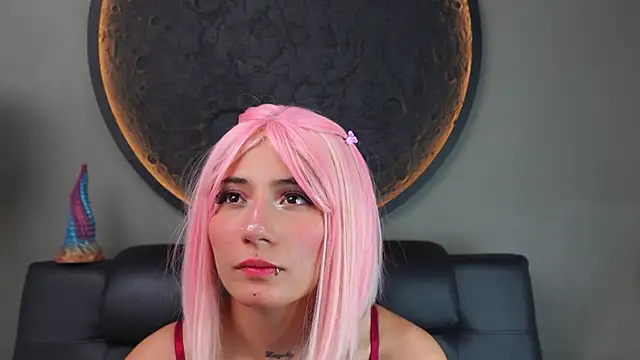 miss sharlotte18 online show from 02-21-26, 07:49