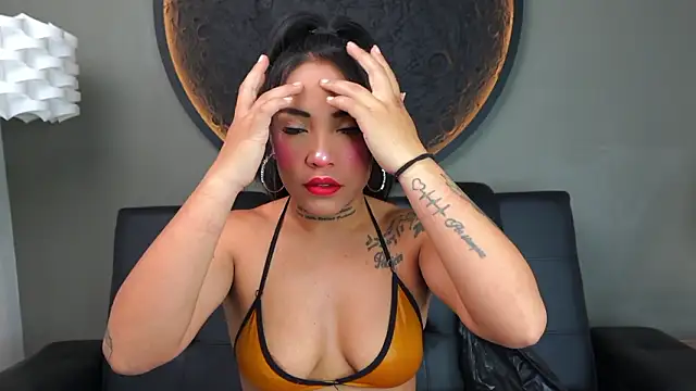 miss vaiolette online show from 03-11-26, 11:15