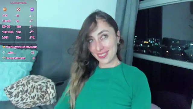 Snapshot of Amatiista chatting on 01-10-25, 12:06 Amatiista online show from 01-10-25, 12:06