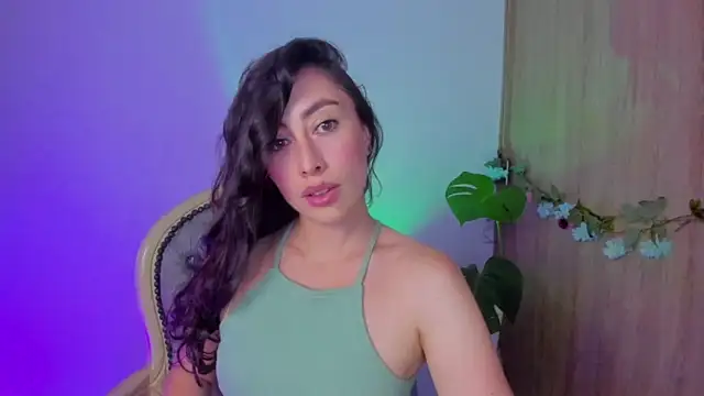 Snapshot of Amatiista chatting on 06-19-26, 03:45 Amatiista online show from 06-19-26, 03:45