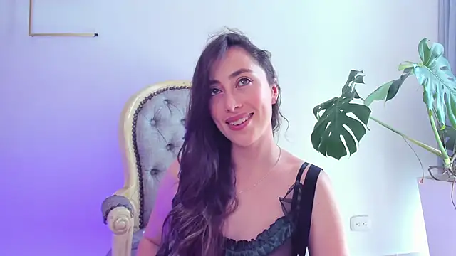 Amatiista online show from 10-25-25, 07:25