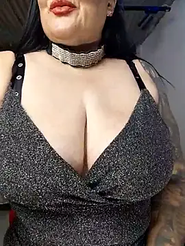 Snapshot of kittyhotass1 chatting on 09-09-25, 04:44 kittyhotass1 online show from 09-09-25, 04:44
