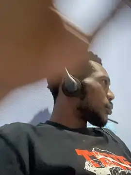 Jayeseduction online show from 04-18-26, 01:02