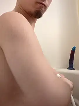 lioncake1221 online show from 04-05-26, 04:57