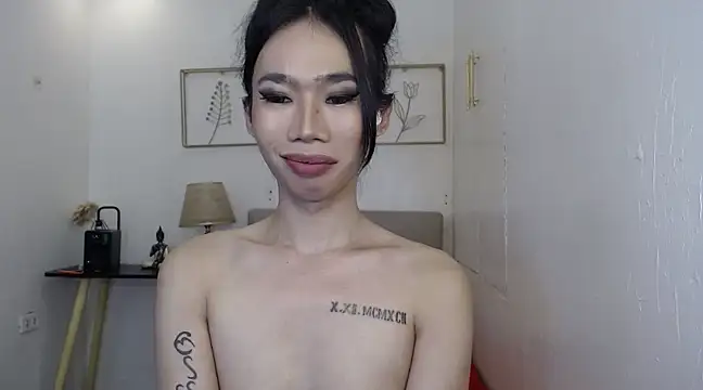 Snapshot of AsianFuckBuddies chatting on 01-29-25, 12:35 AsianFuckBuddies online show from 01-29-25, 12:35
