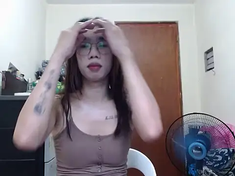 Snapshot of AsianFuckBuddies chatting on 10-23-25, 03:05 AsianFuckBuddies online show from 10-23-25, 03:05