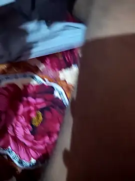 Snapshot of Swift2006 chatting on 09-28-25, 09:11 Swift2006 online show from 09-28-25, 09:11