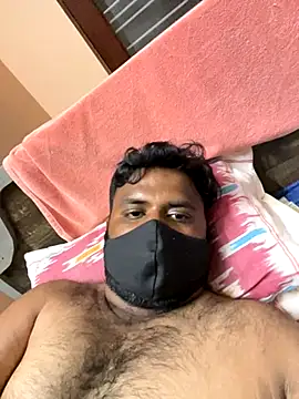 Snapshot of pavanappi098 chatting on 09-25-25, 03:18 pavanappi098 online show from 09-25-25, 03:18
