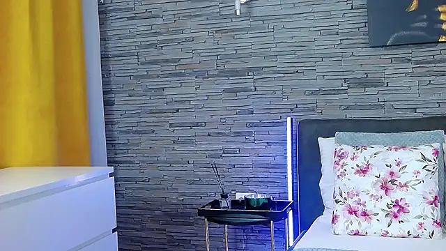 AllanaJoy online show from 08-04-26, 04:50
