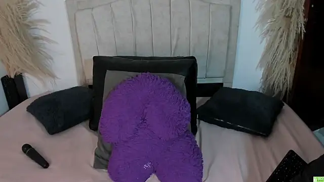 Bianka olivetto021 online show from 01-08-26, 03:23