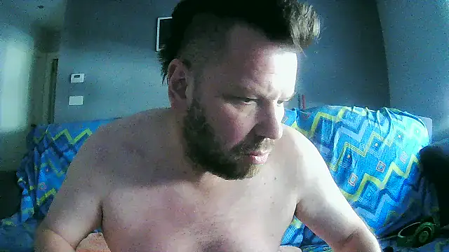 Snapshot of txan9876 chatting on 09-14-25, 01:55 txan9876 online show from 09-14-25, 01:55