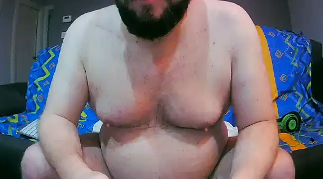 Snapshot of txan9876 chatting on 12-18-24, 02:21 txan9876 online show from 12-18-24, 02:21