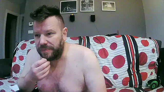 txan9876 online show from 12-14-25, 01:12